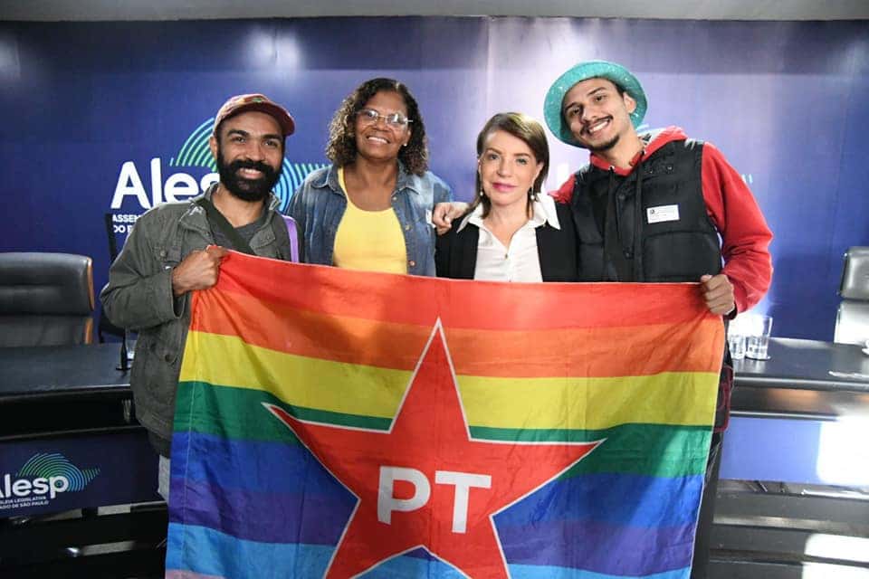 Read more about the article Deputada Professora Bebel promove Audiência Pública para debater sobre o fechamento do Museu da Diversidade Sexual